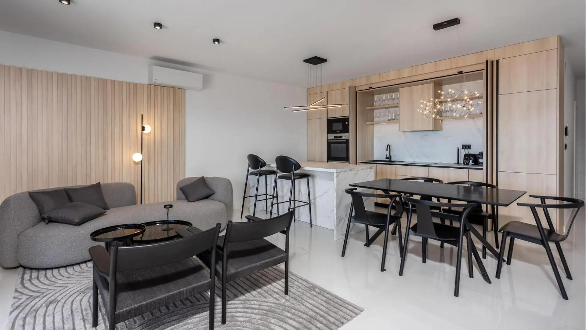 Amazing Apartment In Novi Vinodolski With Kitchen 0*,
